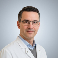 Dr. Lukas Bergeron