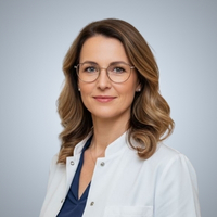 Dr. Stefanie Auer